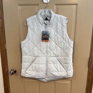 Ridgecut Women's Quilted Gray Vest